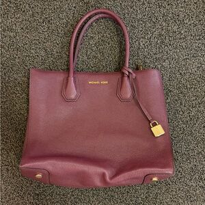 Michael Kors Studio LG Mercer Damson Leather Convertible Tote Handbag Purse